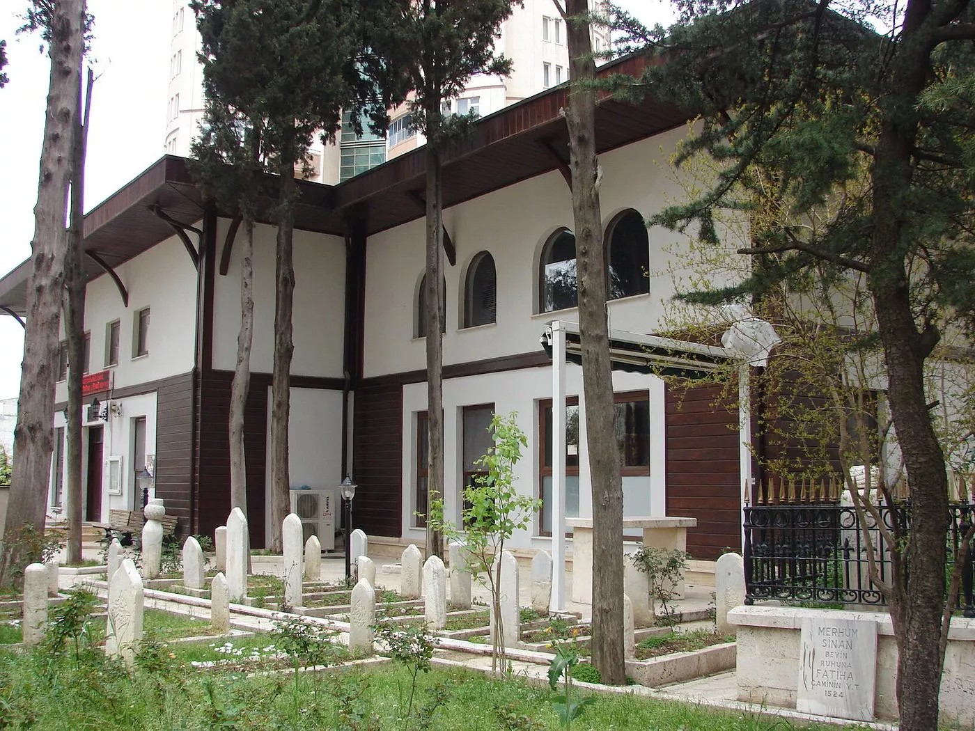 Kiremitçi Camii
